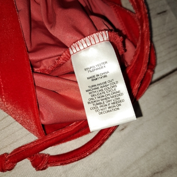 Juicy By Juicy Couture Long Sleeve Velour Bodycon Dress Size XS Sports Car Red - Picture 9 of 9